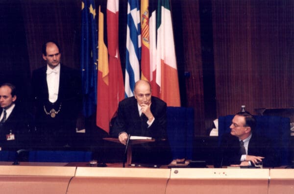 Francois Mitterrand in het Europees Parlement