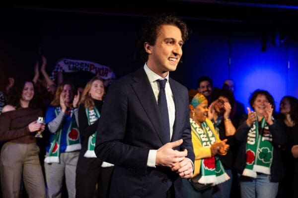 Jesse Klaver bij de uitslagenavond van de gemeenteraadsverkiezingen in Leiden